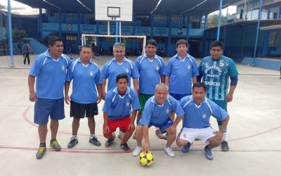 Equipo de fulbito del IESPP IARO Yungay